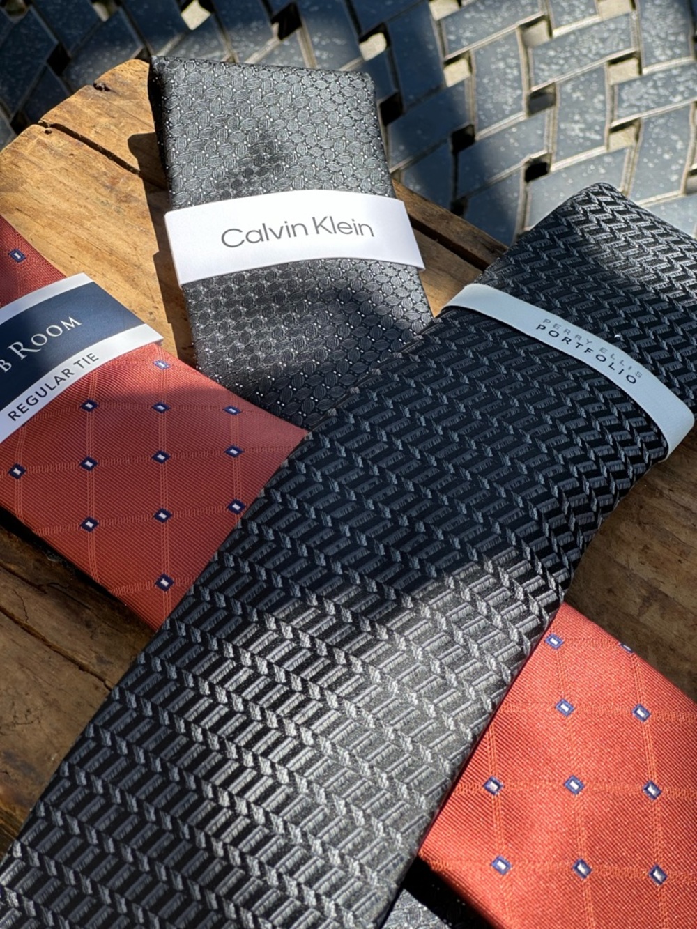 Designer Men’s Tie Bundle Calvin Klein Perry Ellis Club Room Poly Neckties
